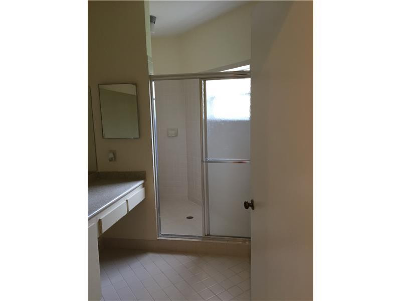 6735 Via Regina, Unit 6735 Boca Raton, FL 33433 - Photo 7 of 14 Master Bath/Spa