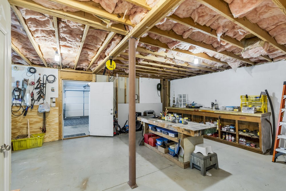 1117 Reed Road Anderson, SC 29621 - Photo 33 of 44 Workshop