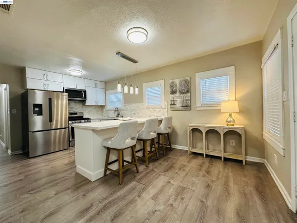 $499,000 | 1249 88th Avenue, Oakland, CA 94621