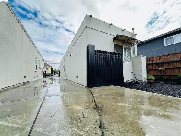 $499,000 | 1249 88th Avenue, Oakland, CA 94621