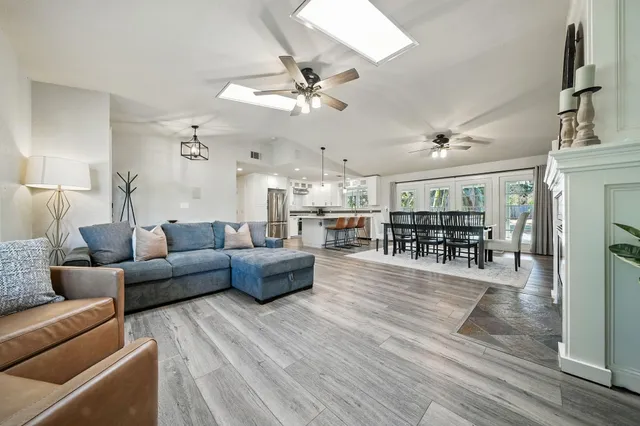 $739,000 | 1102 Hope Lane, Redding, CA 96003