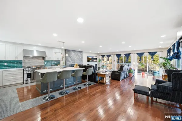 $987,000 | 630 Warwick Turnpike, West Milford, NJ 07421