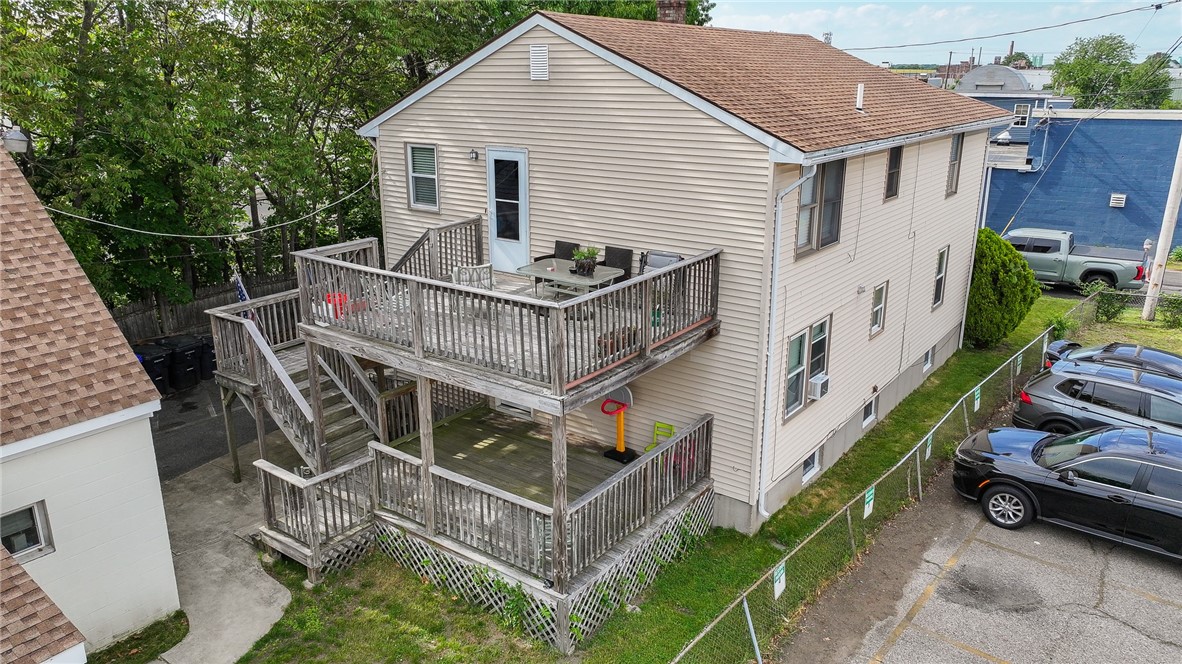 3 Benedict Street Pawtucket, RI 02861 - Photo 11 of 13