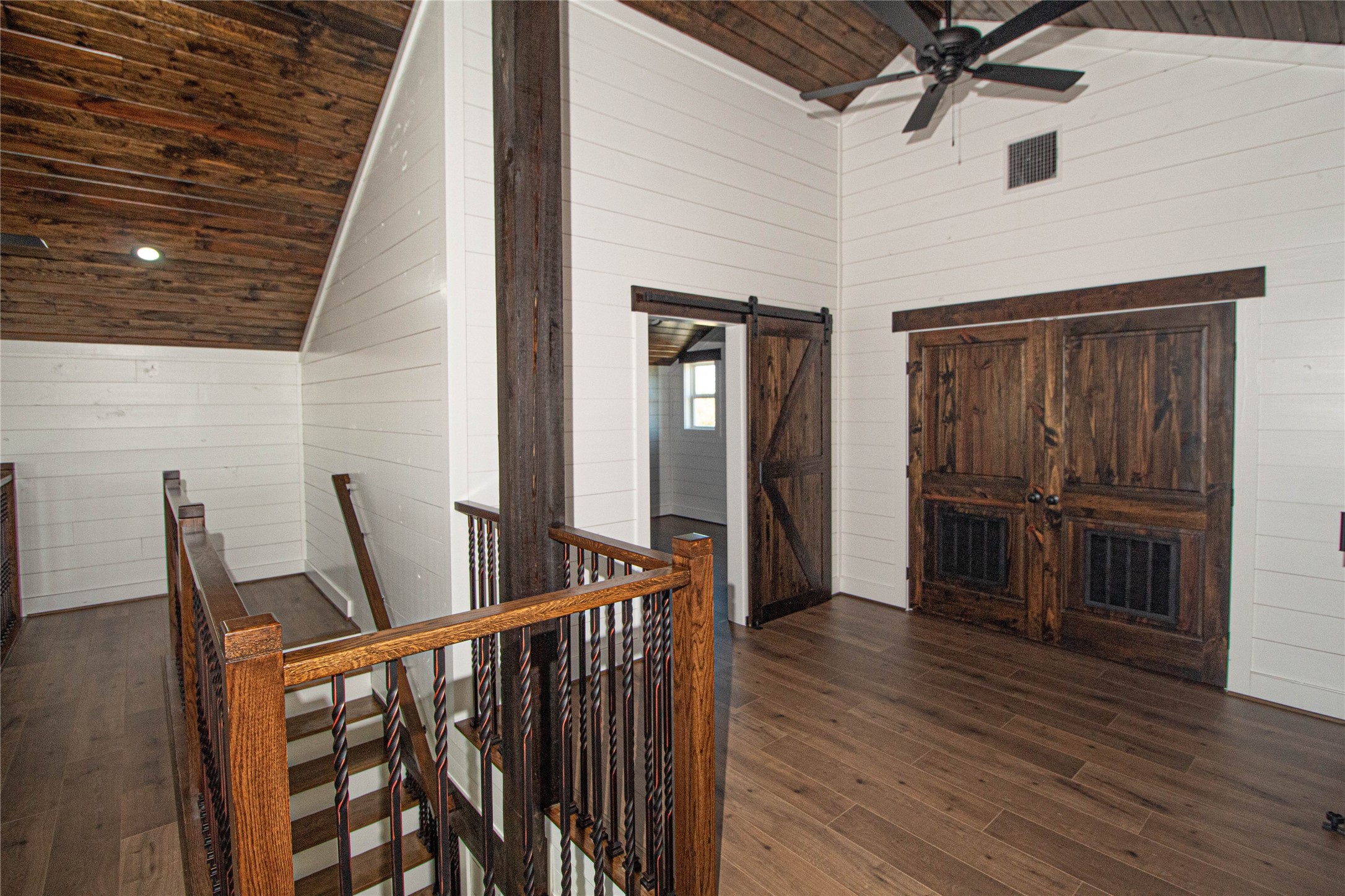 1275 Castlewood Road Livingston, TX 77351 - Photo 33 of 39 Gallery Image 33