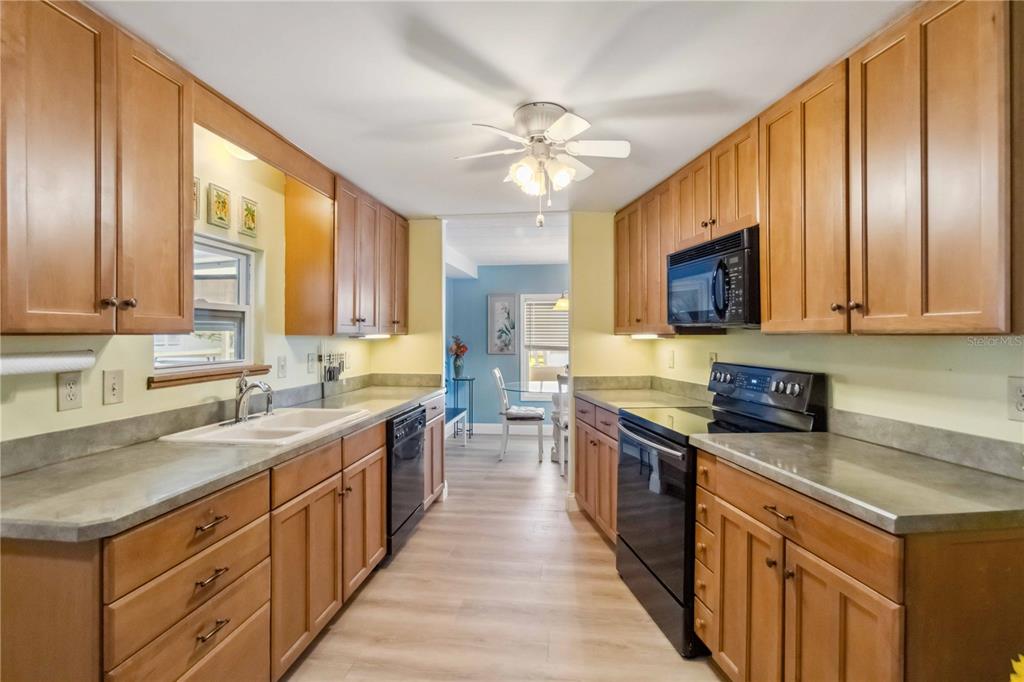 10303 Burnt Store Road, Unit 198 Punta Gorda, FL 33950 - Photo 3 of 43