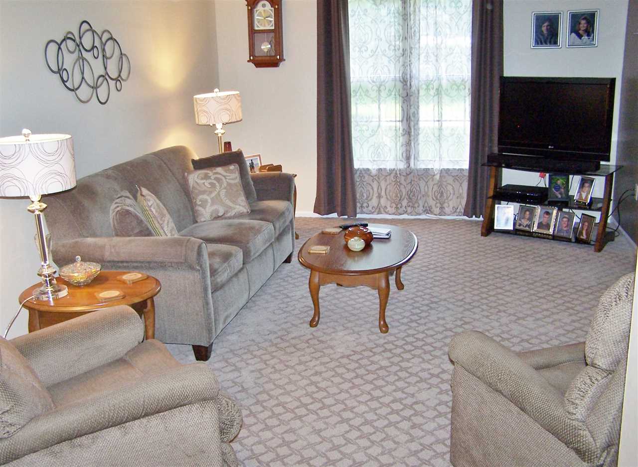4805 Raleigh Court Fort Wayne, IN 46835 - Photo 3 of 11 Gallery Image 3