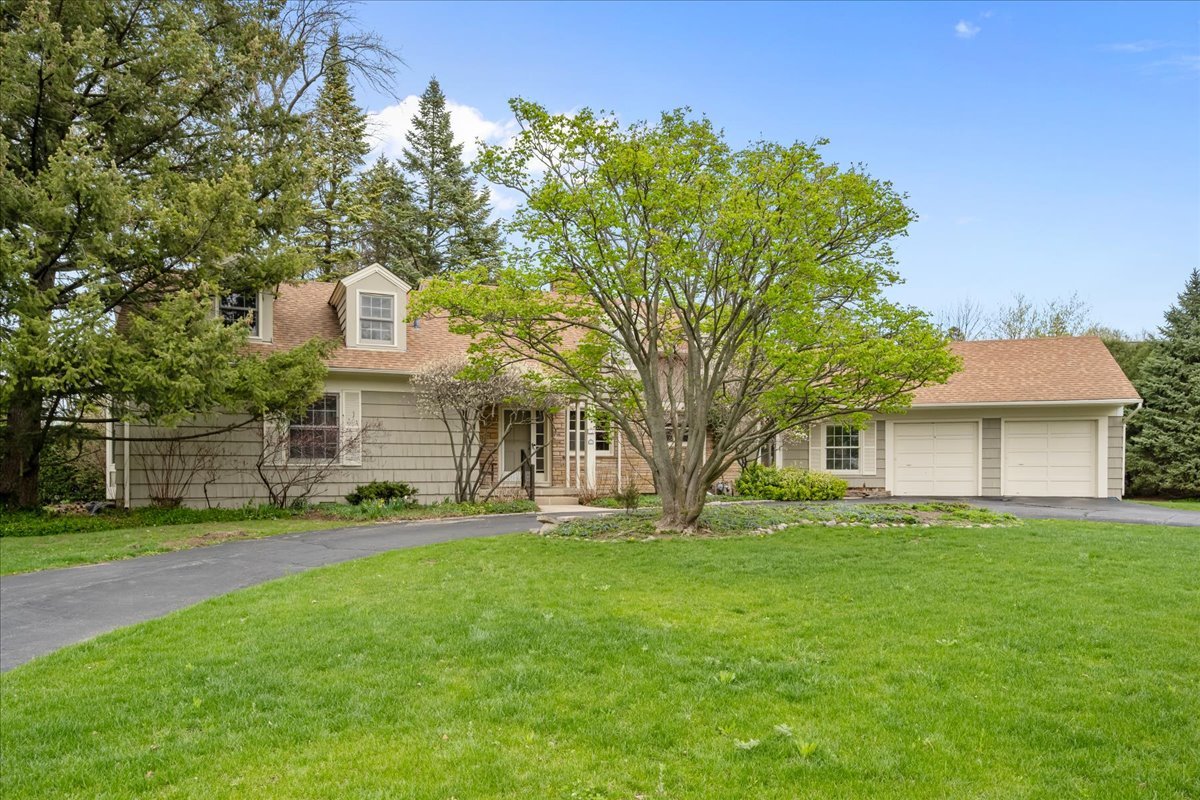 1120 Romona Road Wilmette, IL 60091 - Photo 1 of 33