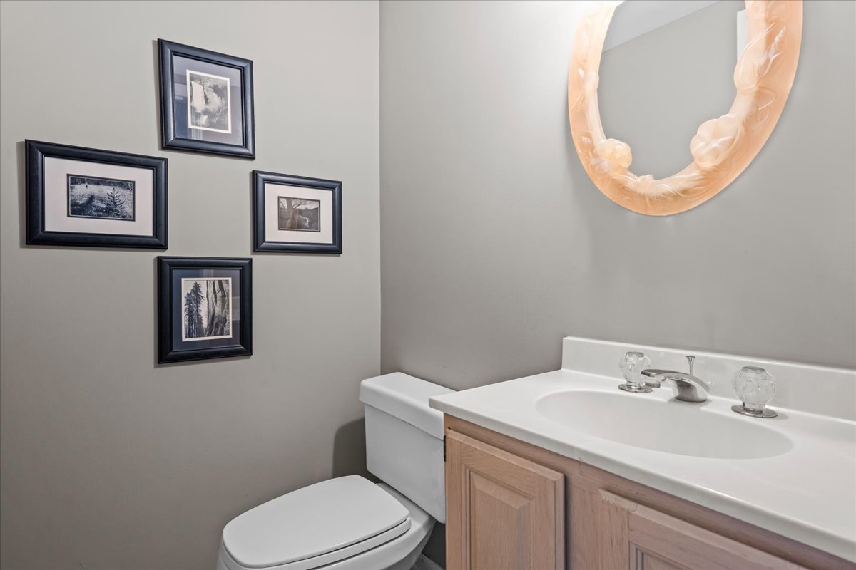 1120 Romona Road Wilmette, IL 60091 - Photo 14 of 33