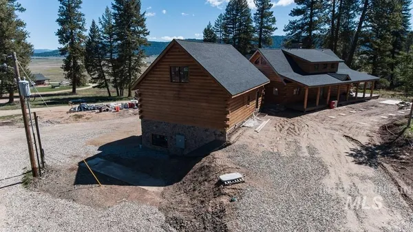 $3,250,000 | 31-33 Bacon Creek Road, Cascade, ID 83611