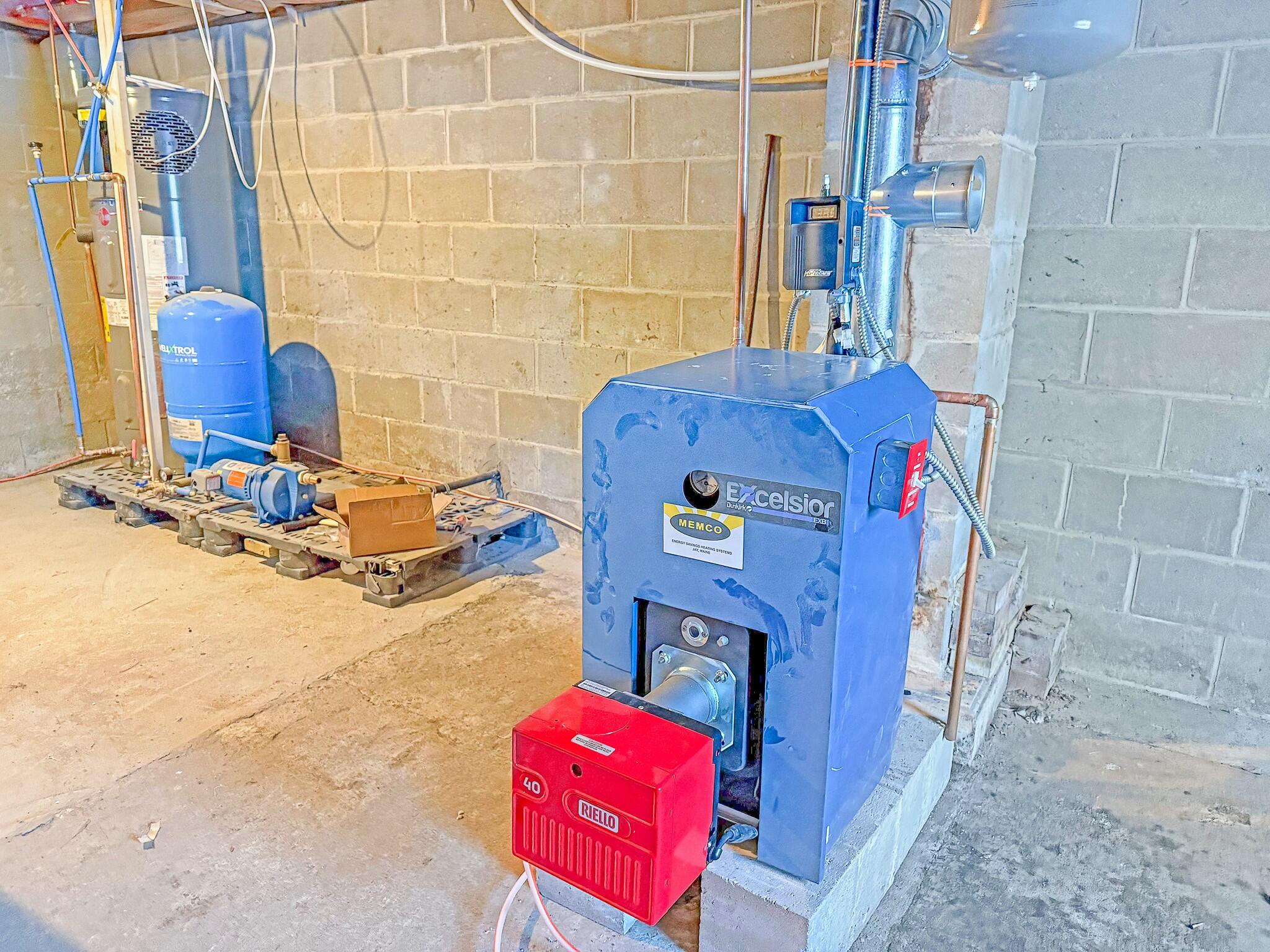 21 Coolidge Road Dixfield, ME 04224 - Photo 19 of 43 tempImageHmc7e5