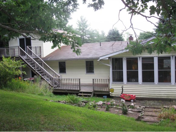 277 Richards Road Chenango Forks, NY 13746 - Photo 8 of 24 Gallery Image 8