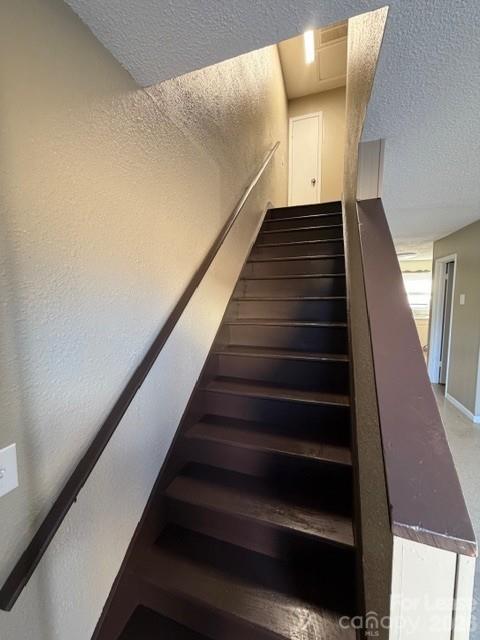 607 Legion Road Lenoir, NC 28645 - Photo 4 of 10