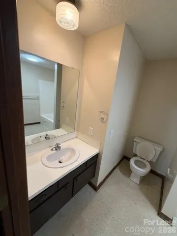 $995 | 607 Legion Road, Lenoir, NC 28645