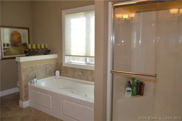 $875,000 | 702 Waterford Circle, Unit 702, Eldon, MO 65026