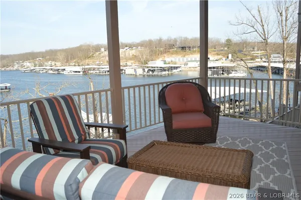 $875,000 | 702 Waterford Circle, Unit 702, Eldon, MO 65026