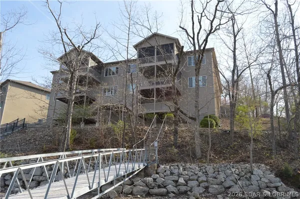 $875,000 | 702 Waterford Circle, Unit 702, Eldon, MO 65026