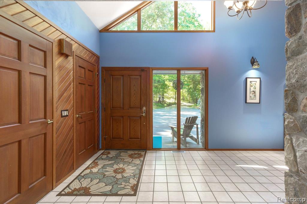 1375 Dutton Road Rochester Hills, MI 48306 - Photo 16 of 55