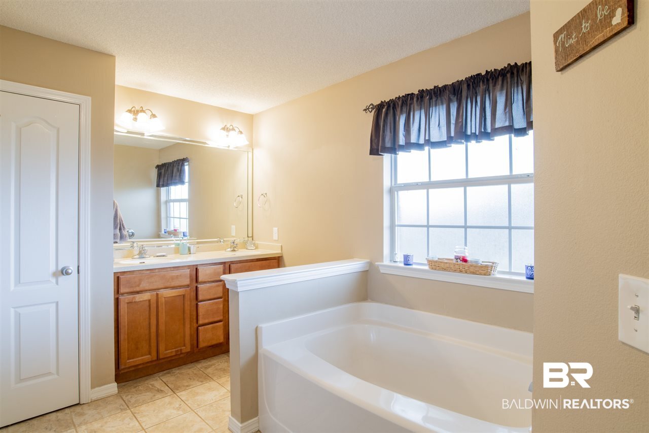 15348 Paddington Drive Foley, AL 36535 - Photo 12 of 18