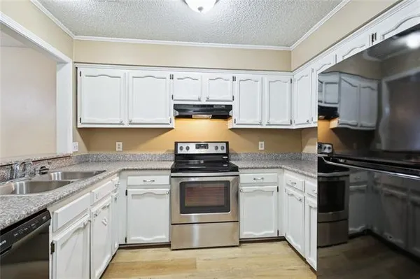 $82,500 | 14578 Honeysuckle Drive, Unit 145, Hammond, LA 70401
