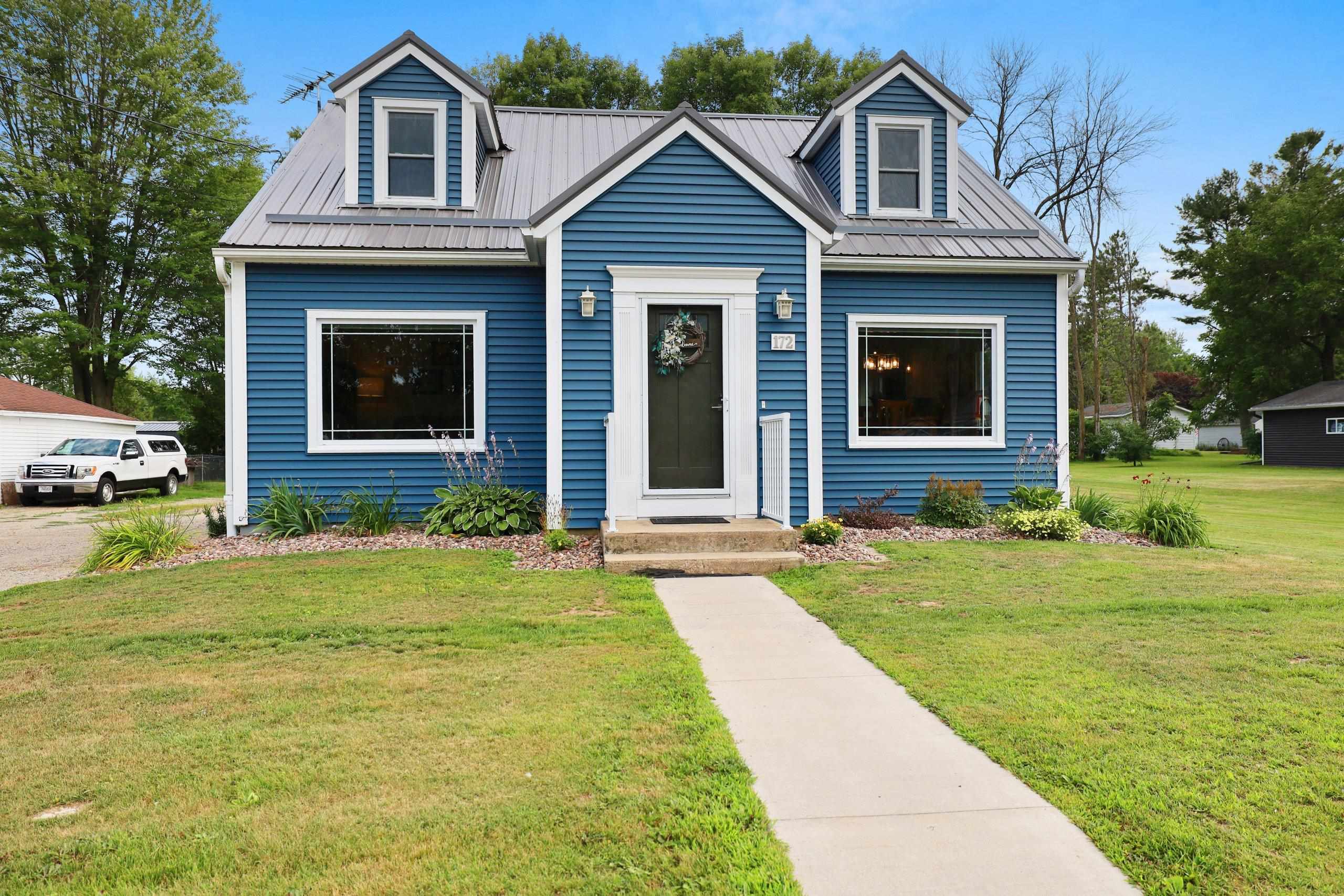 172 Williams Street Pulaski, WI 54162 - Photo 36 of 66 Gallery Image 36