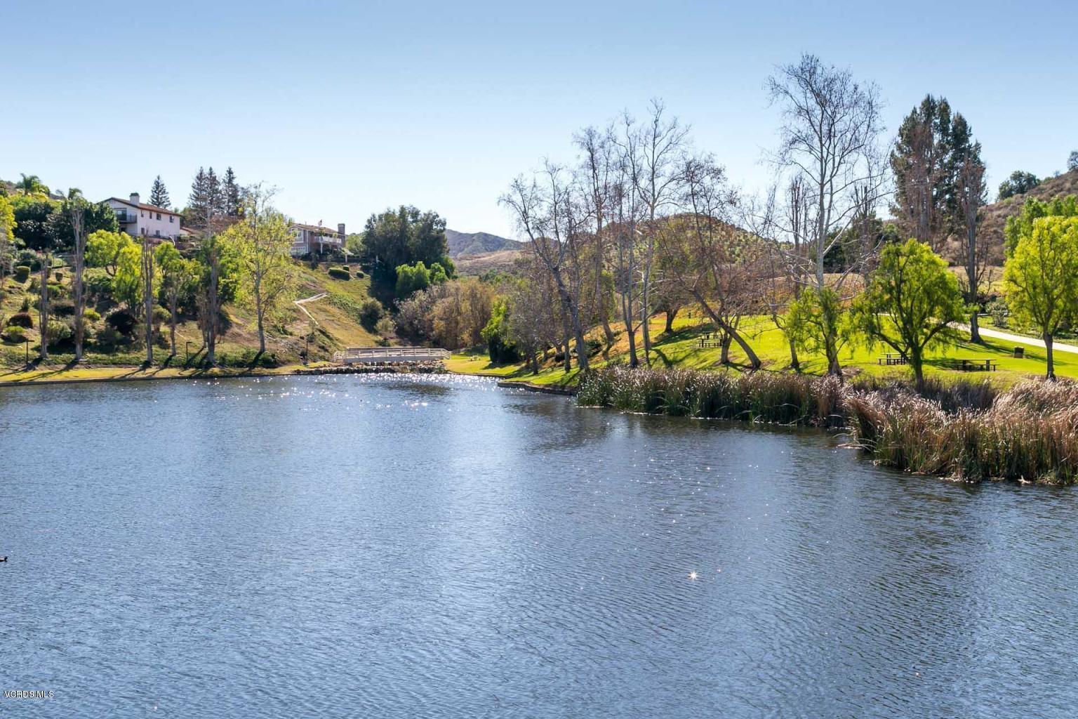 75 Valley Crest Road Simi Valley, CA 93065 - Photo 27 of 33 20180413181731378328000000-o