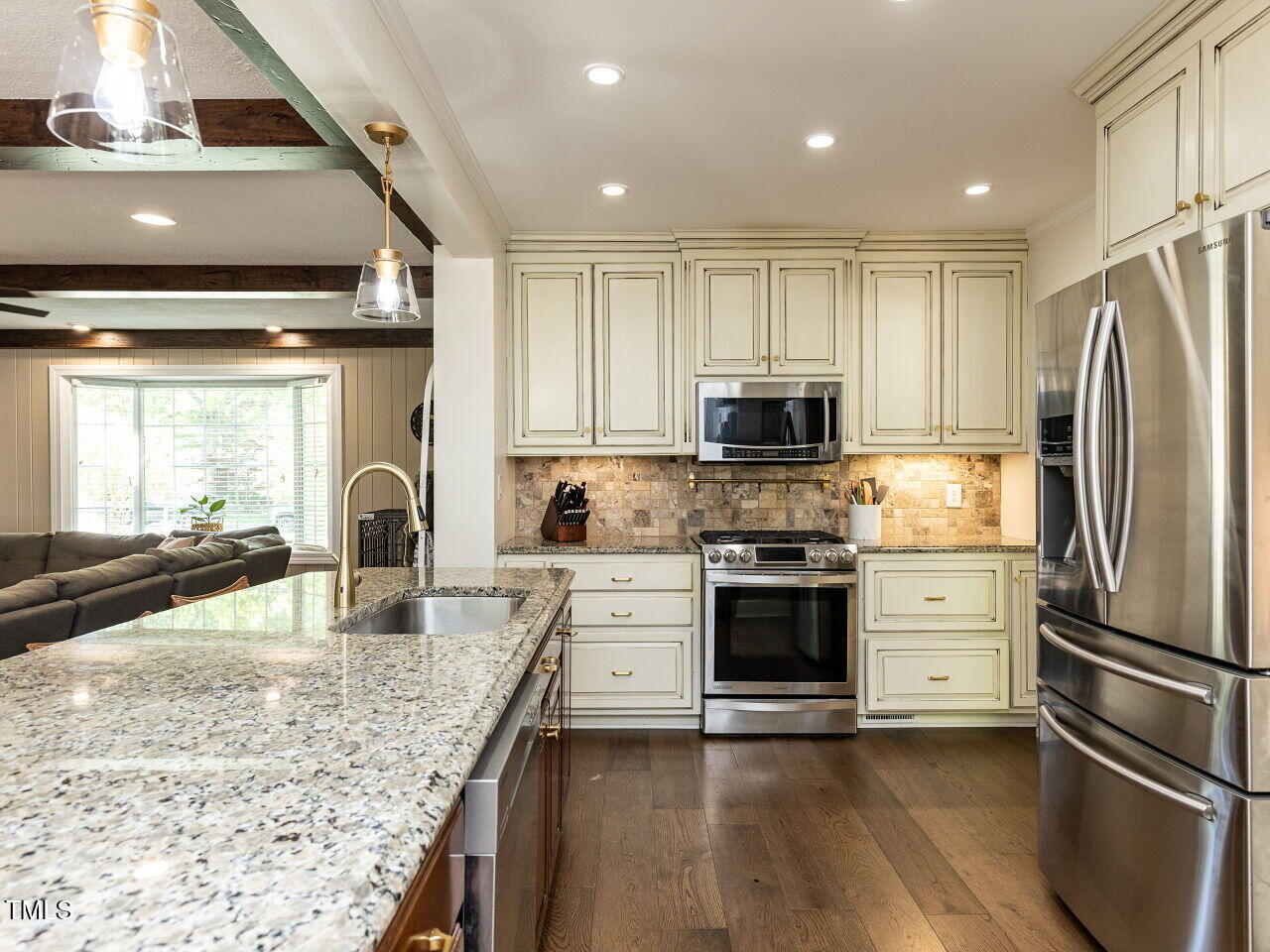 107 Forest Road Oxford, NC 27565 - Photo 15 of 47 014-1280x960-kitchen
