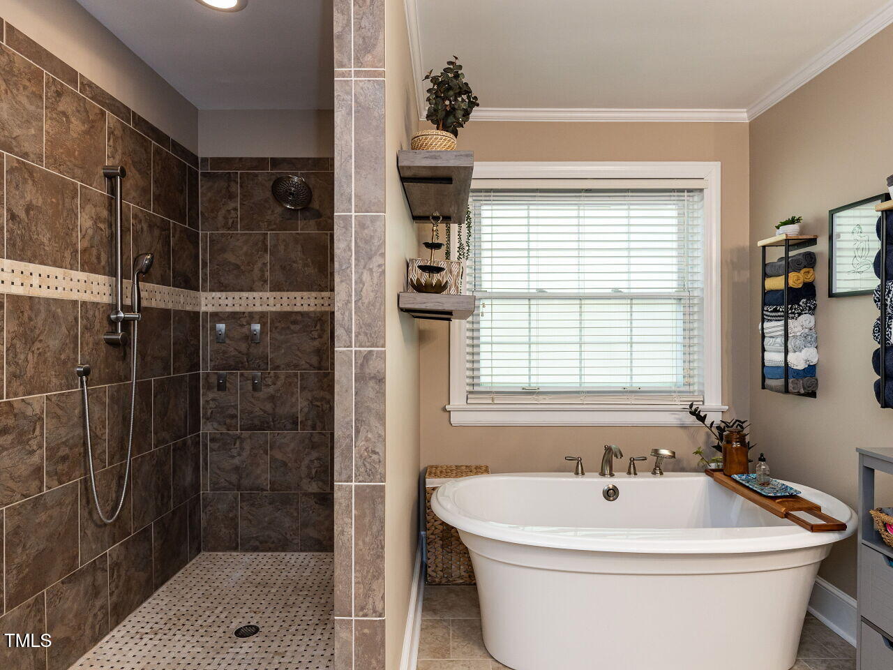 107 Forest Road Oxford, NC 27565 - Photo 20 of 47 019-1280x960-first-floor-master-bathroom