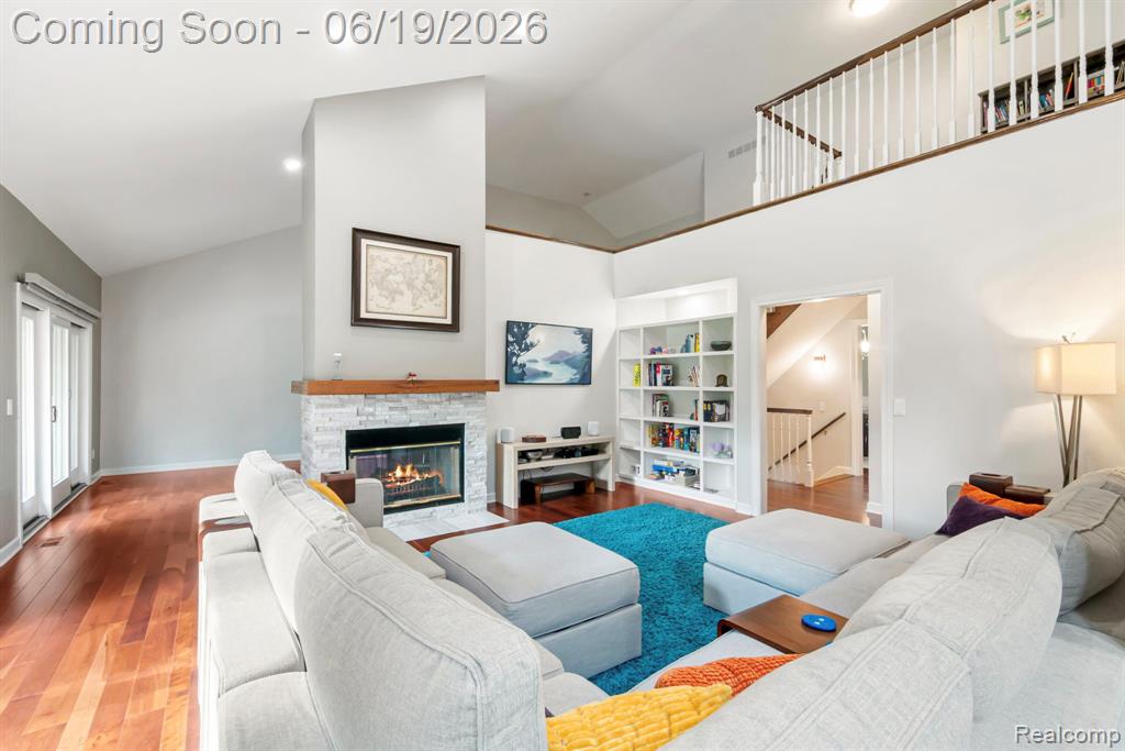 1902 Grayslake Drive Rochester Hills, MI 48306 - Photo 19 of 76