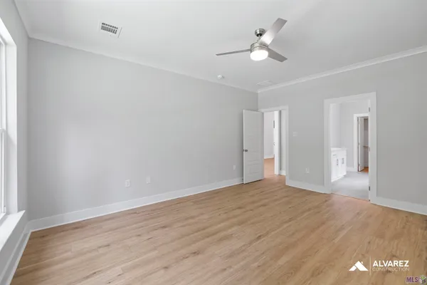 $332,990 | 25305 Burlington Drive, Denham Springs, LA 70726