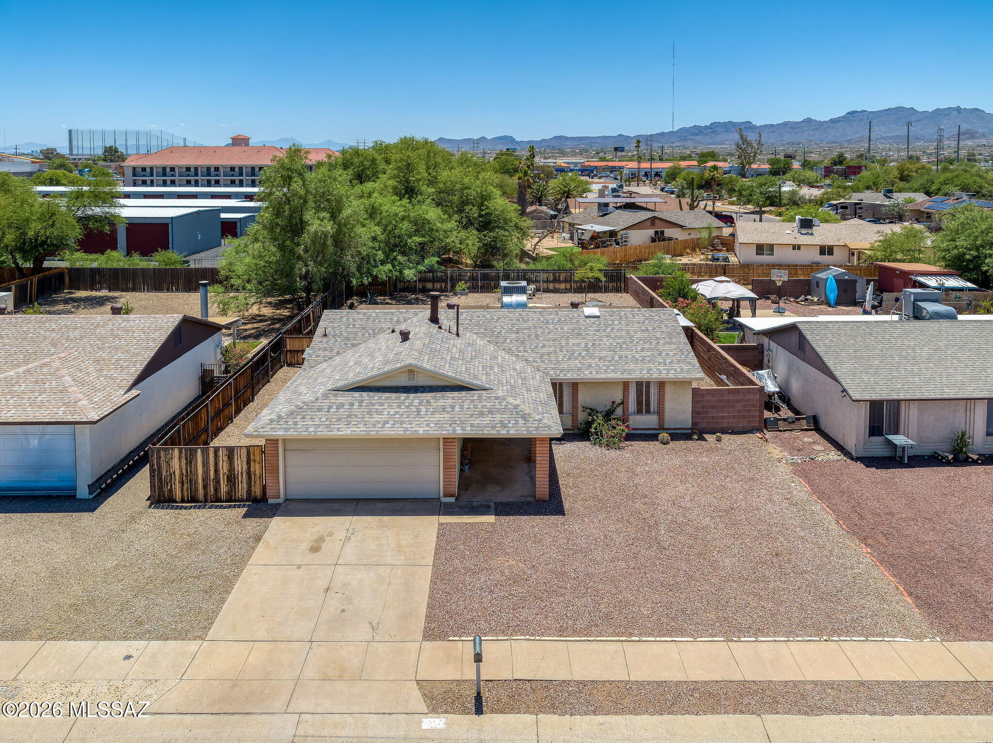 4341 West Rae Circle Tucson, AZ 85741 - Photo 4 of 36