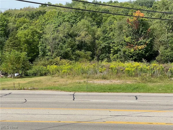 $125,000 | 4550 Belmont Avenue, Girard, OH 44420