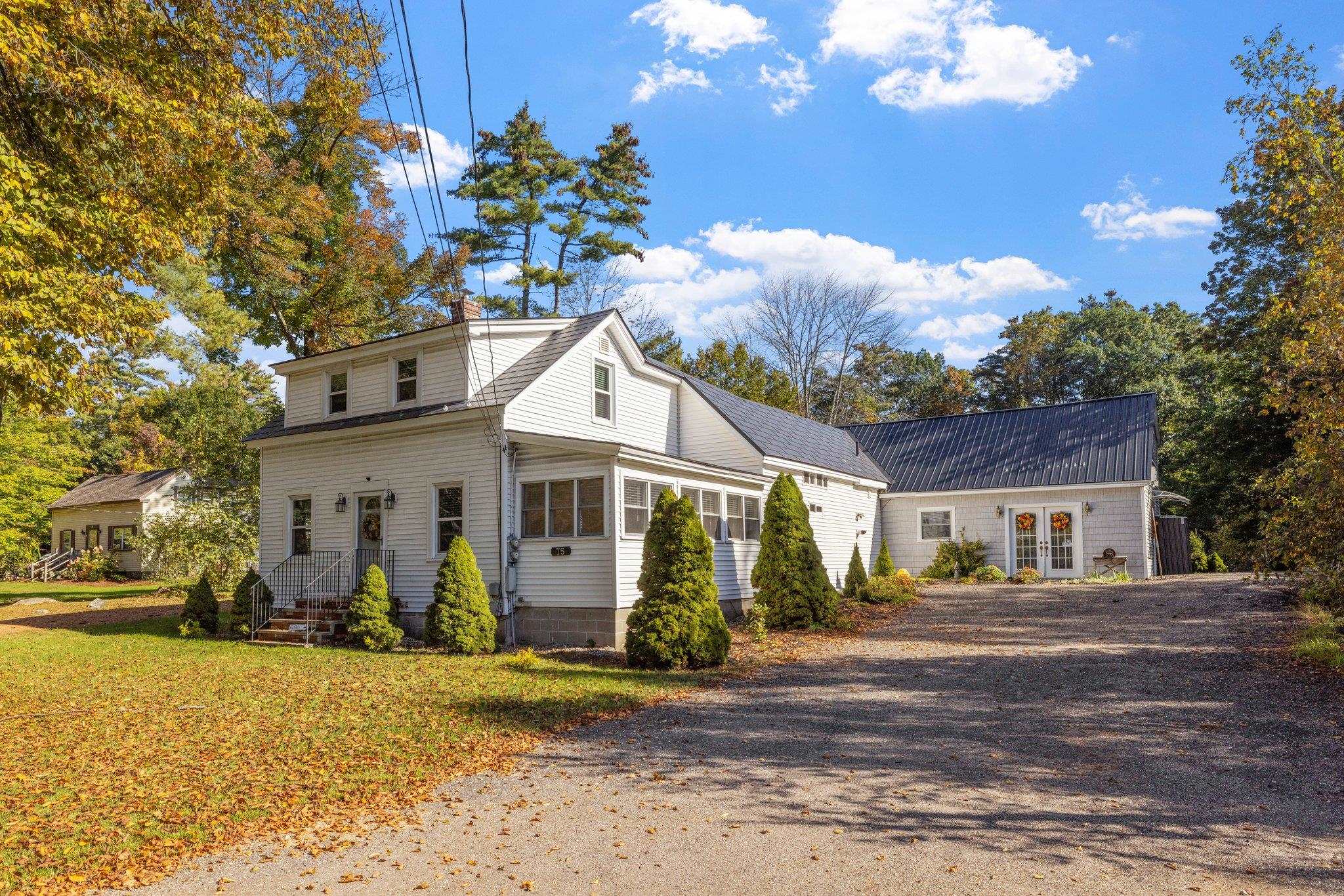 75 Pine Hill Road Wolfeboro, NH 03894 - Photo 2 of 40