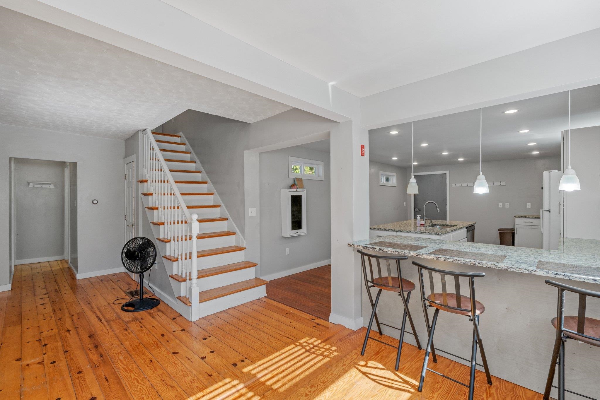 75 Pine Hill Road Wolfeboro, NH 03894 - Photo 4 of 40