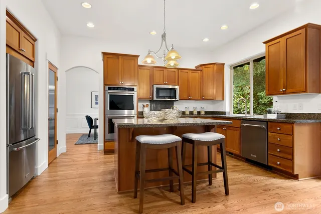 $1,159,000 | 6902 94th St Court Northwest, Gig Harbor, WA 98332