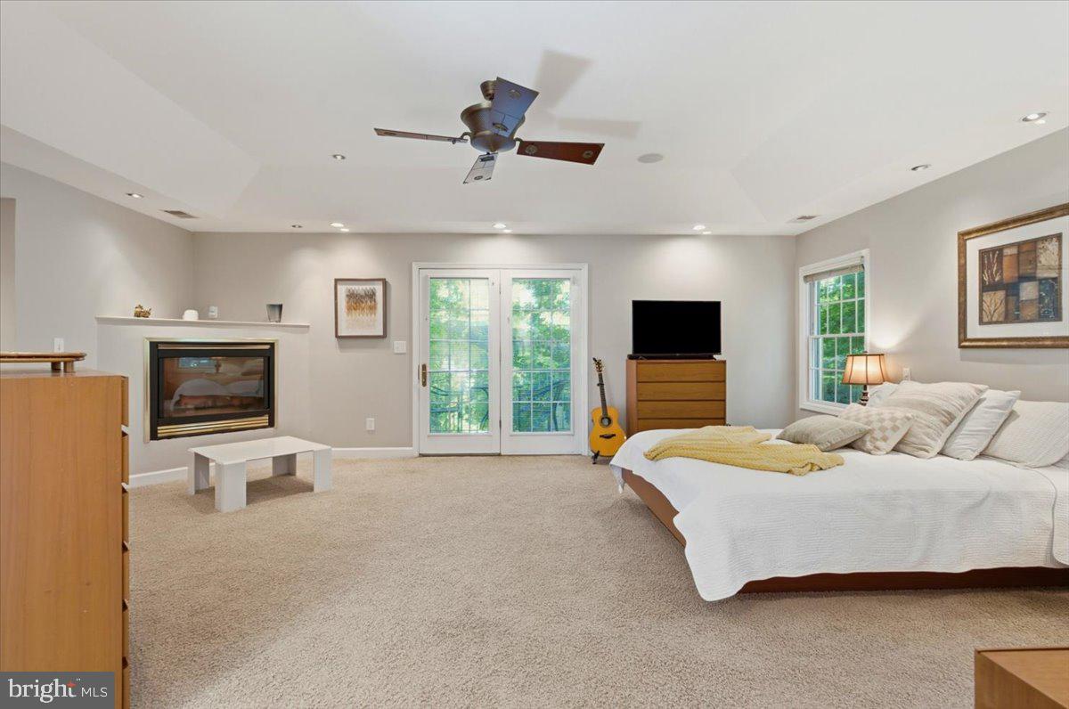 5803 Hall Street Burke, VA 22015 - Photo 34 of 77