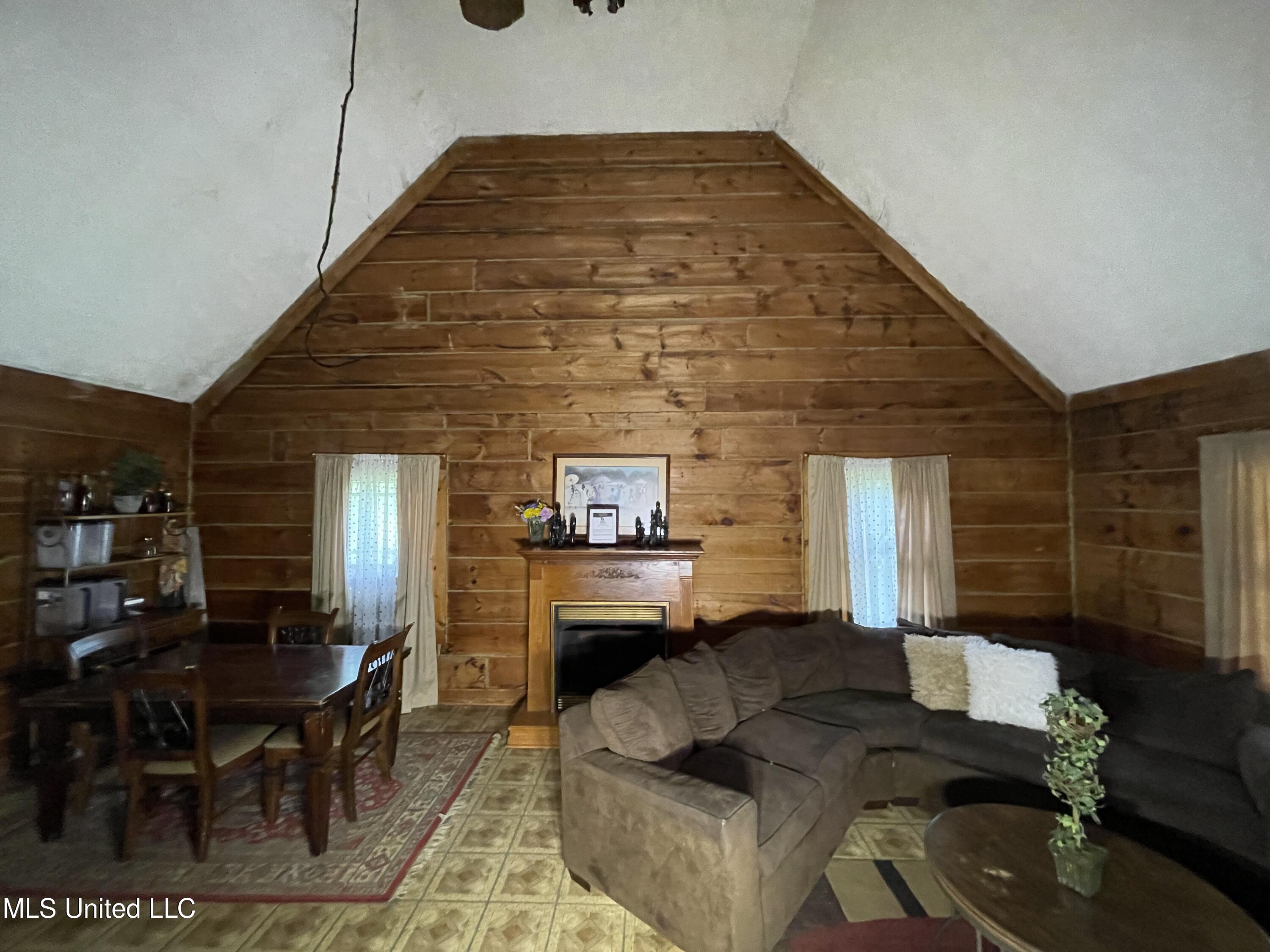 5164 Pleasant Grove Road Carthage, MS 39051 - Photo 2 of 7 IMG_1779