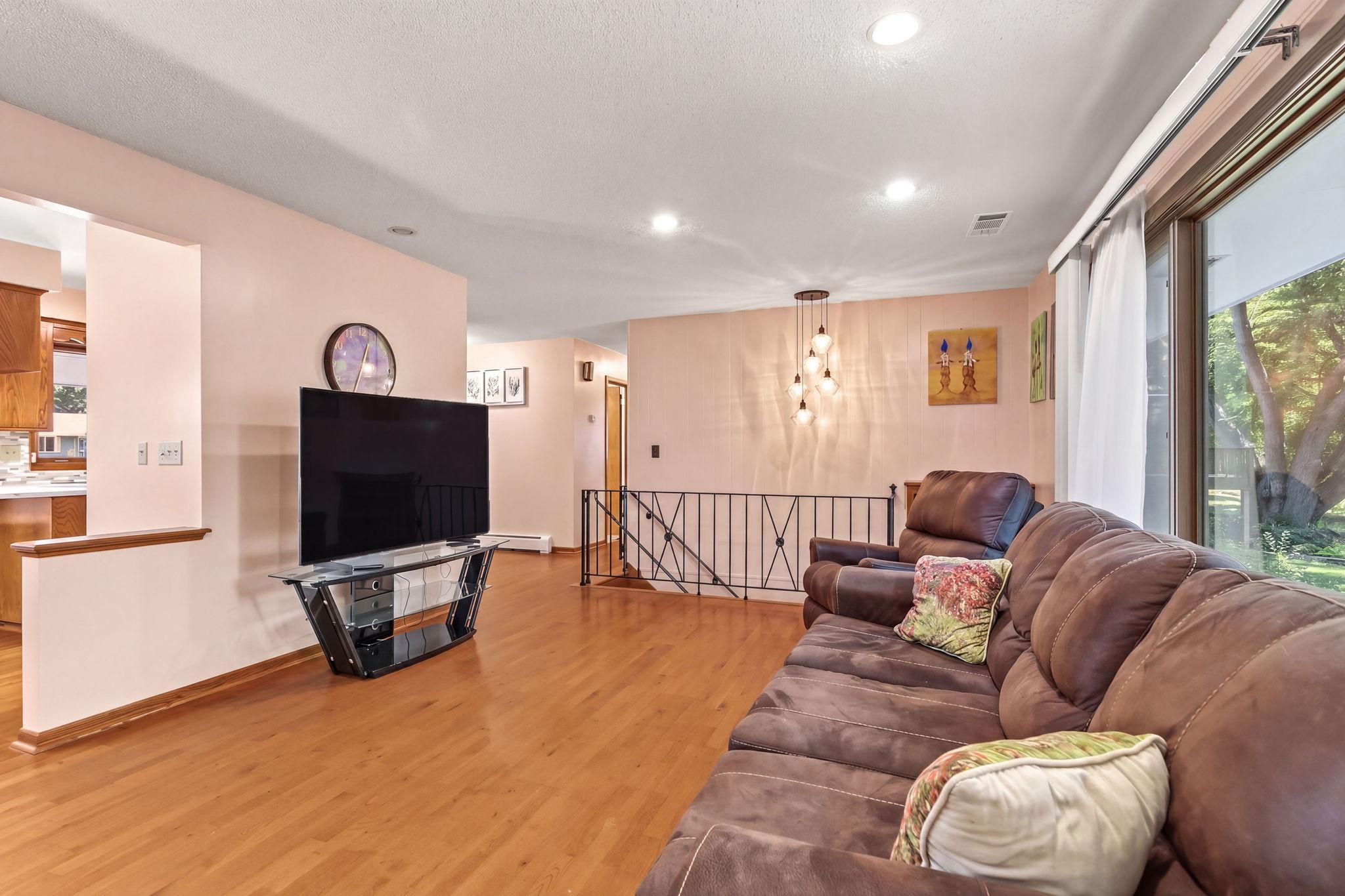 4738 Decatur Place North New Hope, MN 55428 - Photo 4 of 52 Gallery Image 4