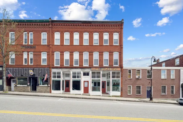 $650,000 | 135 Main Street, Pembroke, NH 03275