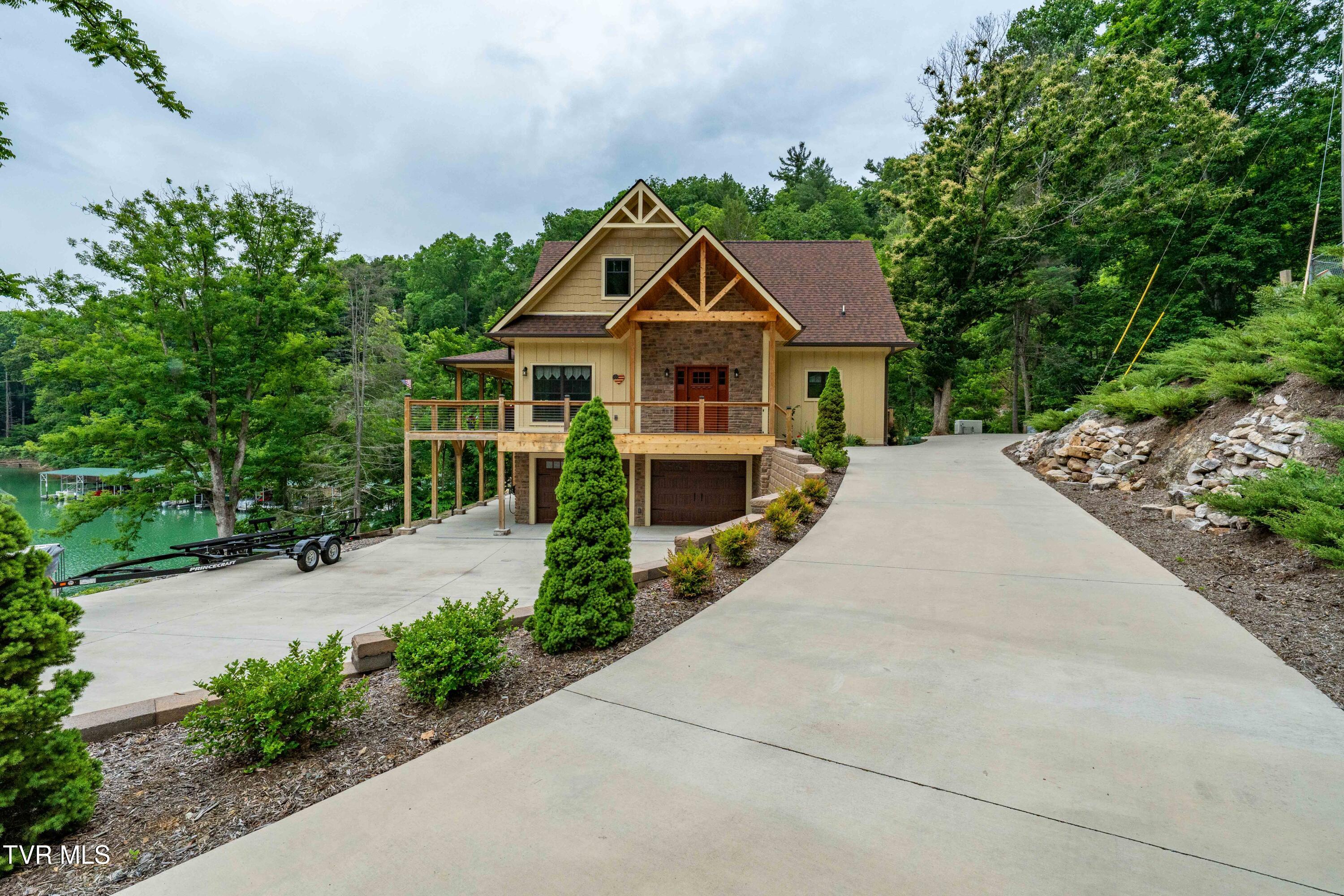 175 Lakeside Drive Butler, TN 37640 - Photo 71 of 102 175 Lakeside Dr (36 of 117)