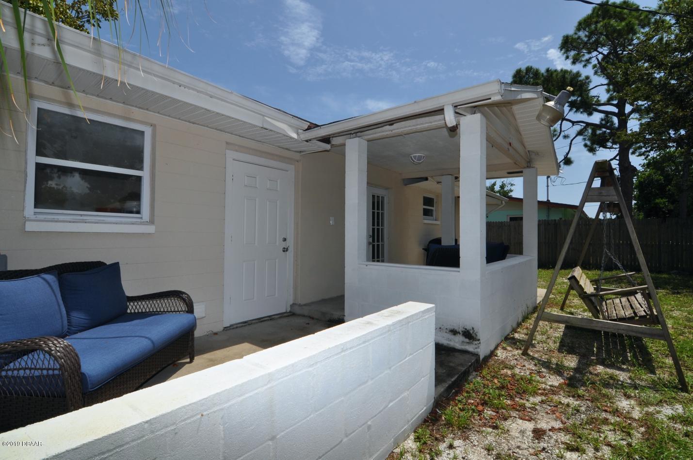 2440 Yale Road South Daytona, FL 32119 - Photo 17 of 18 Porch