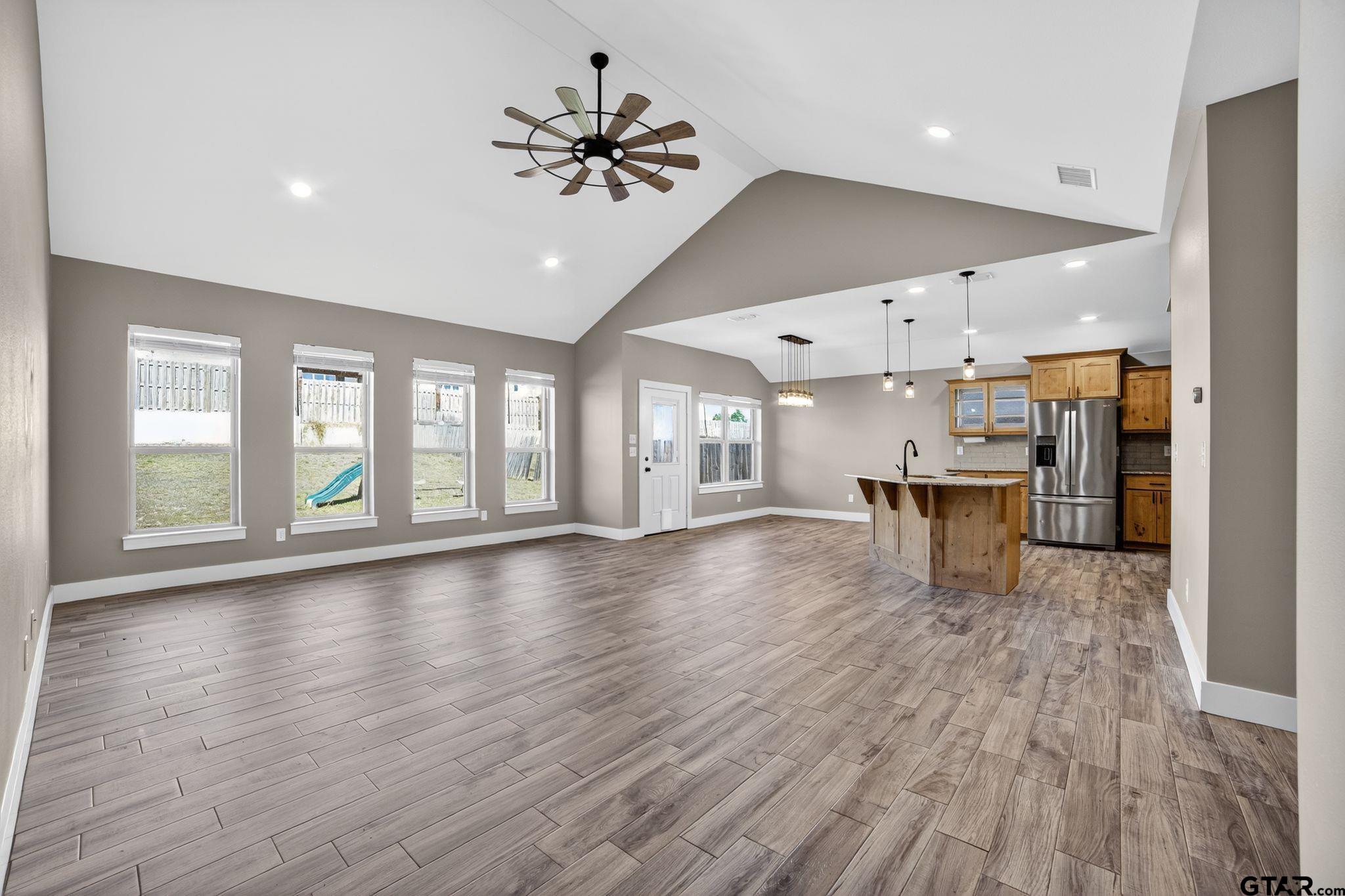 16217 Ridgeview Lane Lindale, TX 75771 - Photo 9 of 32