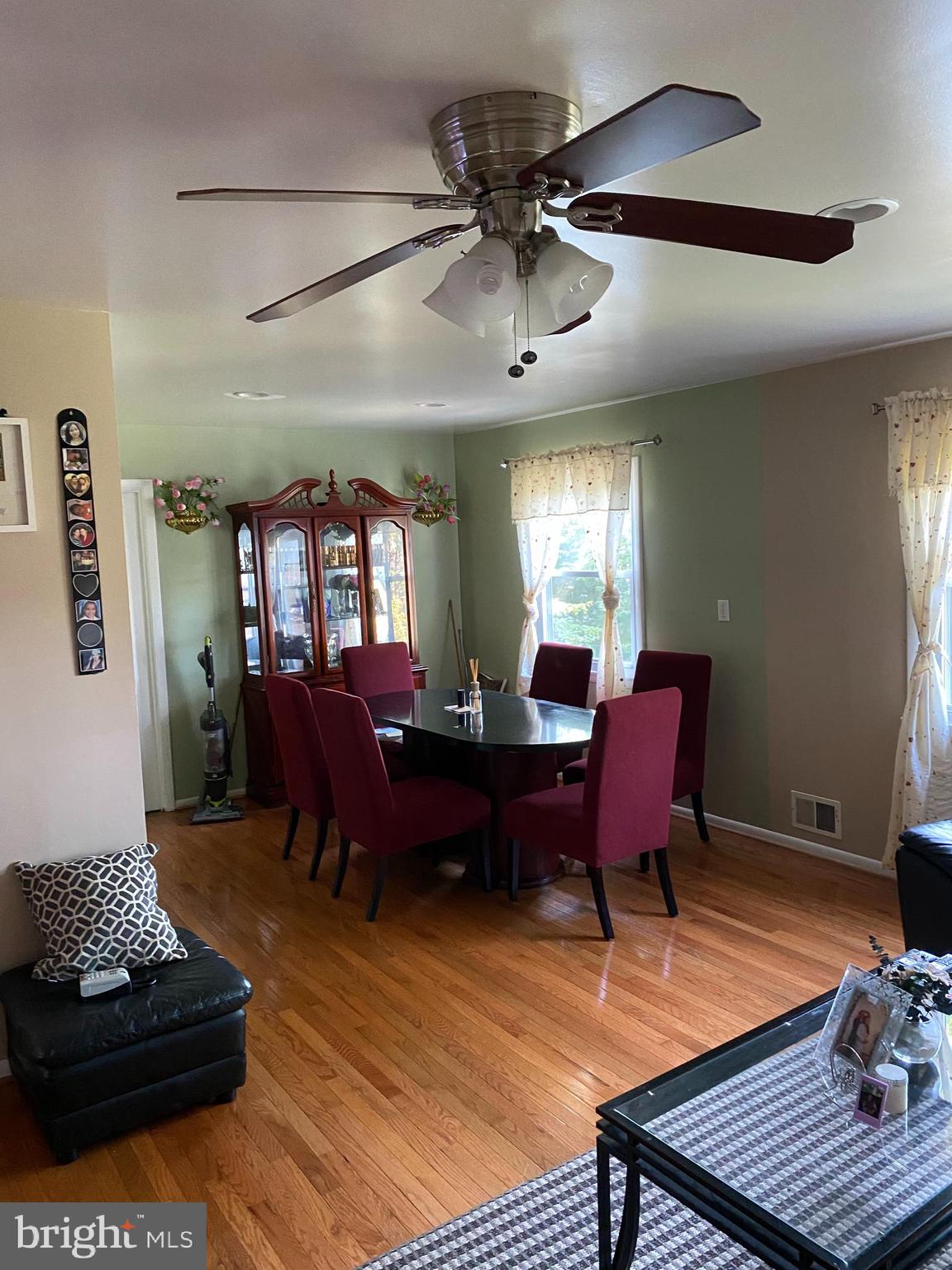 8502 Chervil Road Lanham, MD 20706 - Photo 26 of 44 Dinning