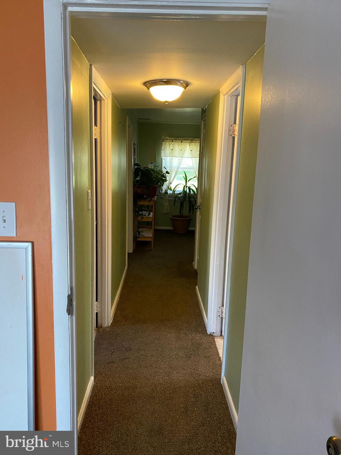 8502 Chervil Road Lanham, MD 20706 - Photo 30 of 44 hallway lover level