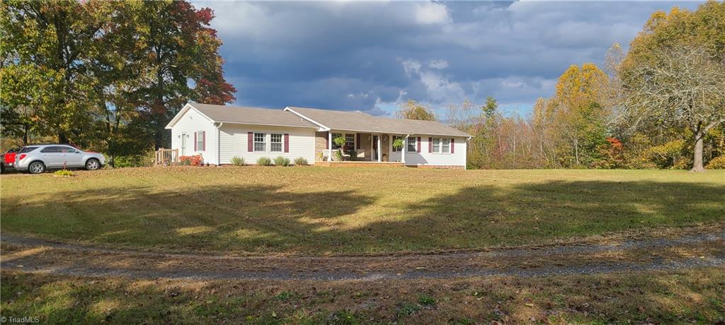 1274 Hill Road King, NC 27021 - Photo 2 of 39