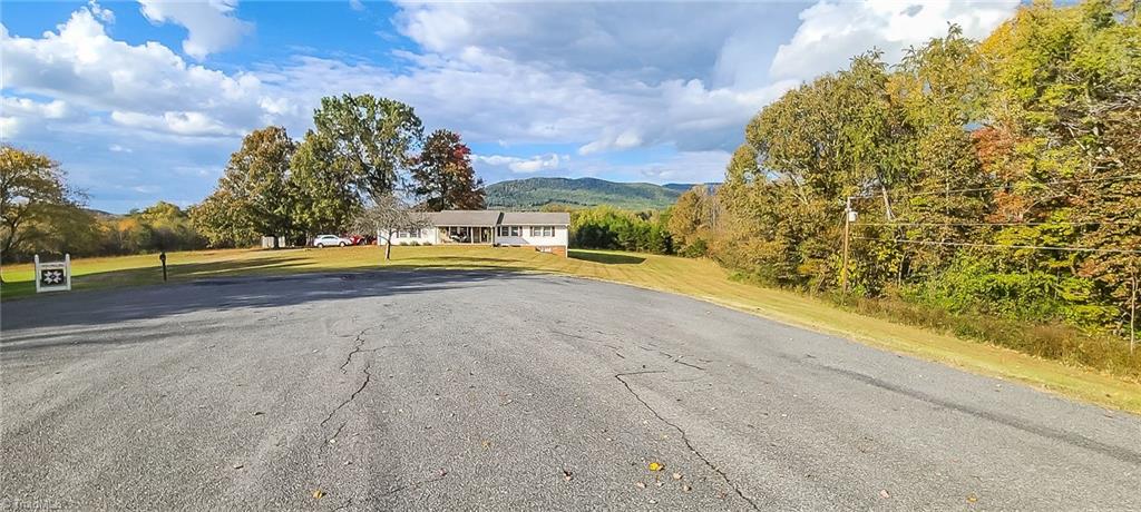 1274 Hill Road King, NC 27021 - Photo 35 of 39