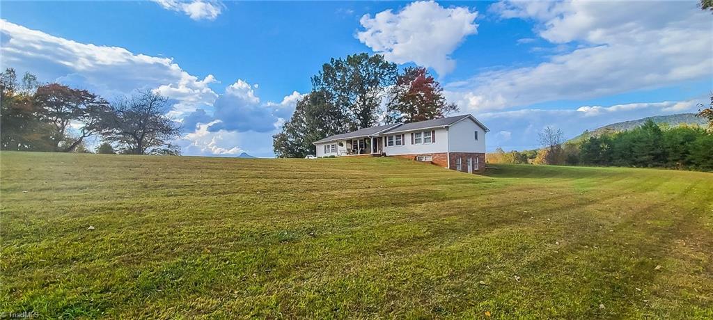 1274 Hill Road King, NC 27021 - Photo 37 of 39