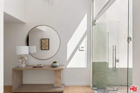 $6,999,990 | 2731 Hutton Drive, Beverly Hills, CA 90210