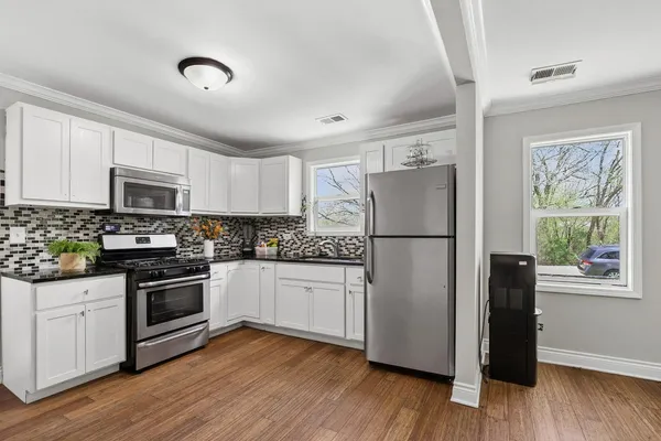 $230,000 | 36912 North Lawrence Drive, Lake Villa, IL 60046