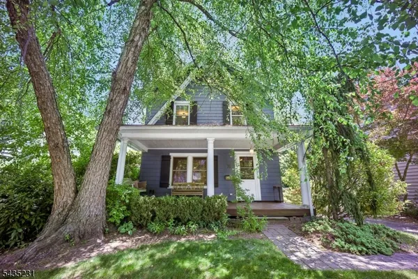 $849,000 | 76 Meadowbrook Road, Short Hills, NJ 07078