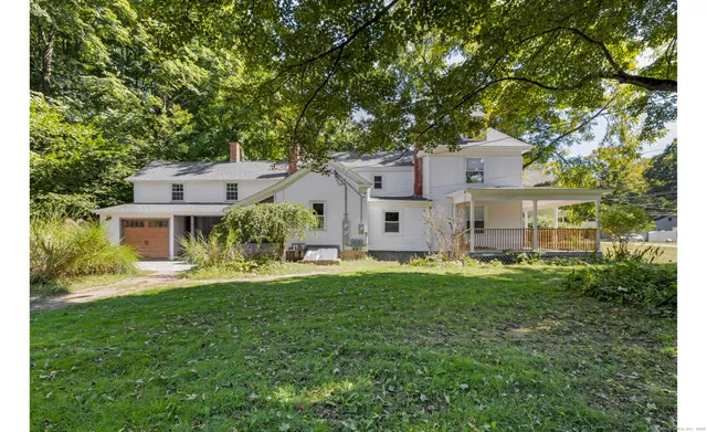 $3,250 | 48 Water Street, Unit 2, Glastonbury, CT 06073